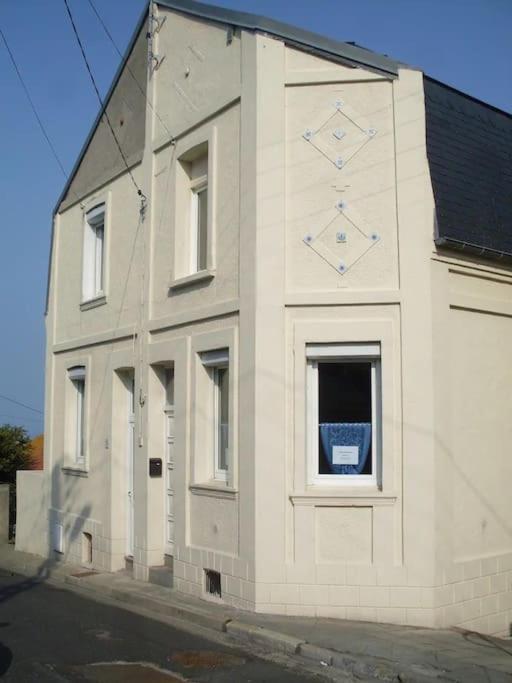 Logement A Deux Pas De La Plage Et Des Commerces Le Treport Exterior photo